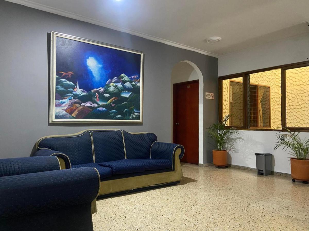 Hotel Caldas Plaza Εξωτερικό φωτογραφία